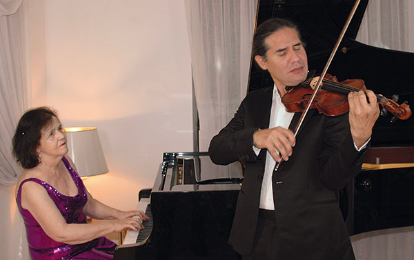 Oscar Bohorquez & Ana María Campistrús